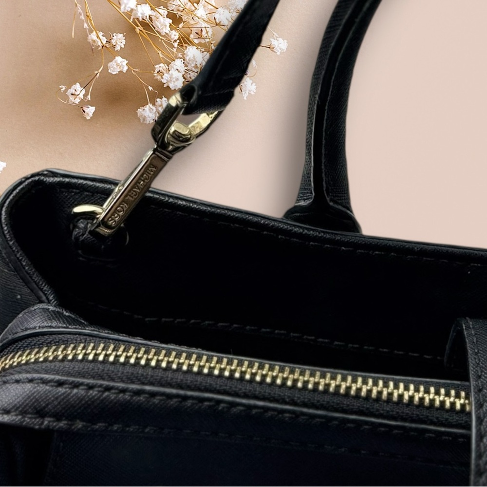 🧡🖤Michael Kors Black Leather Tote Bag🖤🧡 - Picture 11 of 15